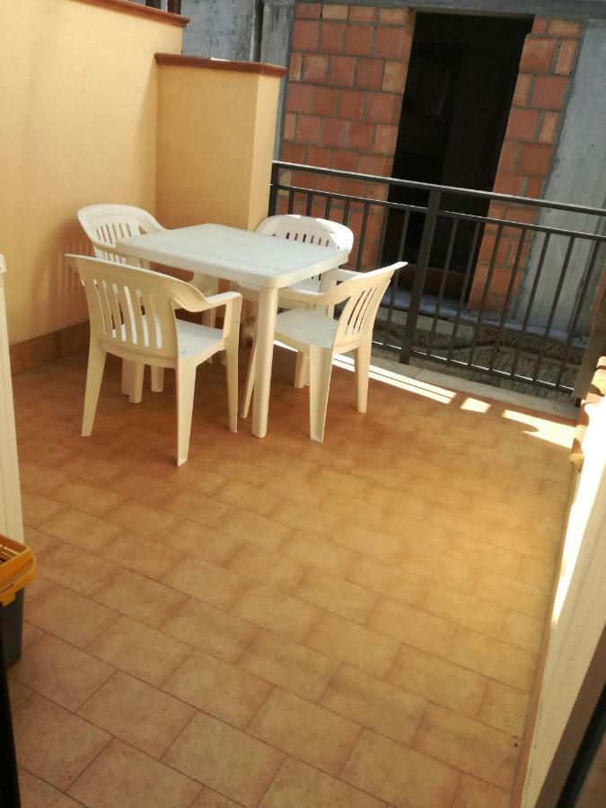 Villa Casa del pozzo Furci Siculo Exterior foto